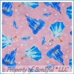 BonEful Fabric FQ Cotton Quilt Small Girl Princess Cinderella Dress Shoes Castle