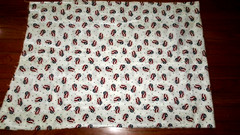 BTHY WHITE W RED WHITE BLUE FLAG HEARTS PATRIOTIC COTTON FABRIC 45″W QUILT