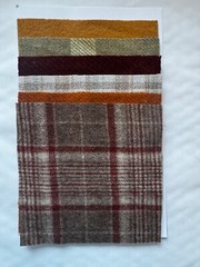 Vintage Pattern Wool: appliqué, rug, craft: (6) 4.5″ Charm Sq; Falling Leaves
