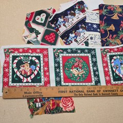 1 lb Vintage Christmas Fabric Remnant Bundle Quilt Craft Sewing Lot fat quarters