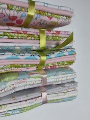 🎁100% Cotton Quilting Fabric Bundles 20 Piece Fat Quarters 18”x21” + BONUS!🎁