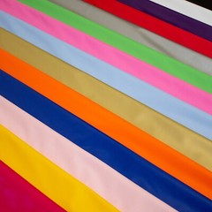 PVC Shiny Stretch Fabric – 1 Way Natural stretch – PU Coated – width 140 cm