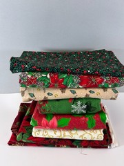 Christmas Poinsettia Cardinals Holly Fabric Lot Destash Assorted Sizes 4+ lbs