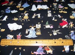 1 yard Clothworks CATS & DOGS DRESSED for HALLOWEEN on BLACK 100% Cotton Fabric