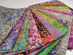 Lot of 16 Fat Quarters ~ Cotton Batik Quilt Fabric Bundle