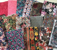 Mixed Lot Fabric Pieces Scraps Remnant Floral Prints Cotton Crafting Nearly 3 Lb