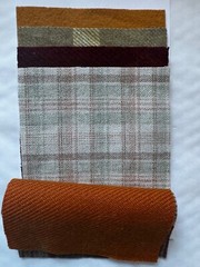 Vintage Pattern Wool: appliqué, rug, craft: (6) 4.5″ Charm Sq; Falling Leaves