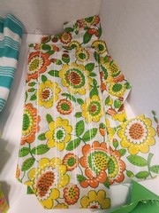 Vtg 1.5 lb Mixed Lot Green Retro Fabric Remnants Scraps Sewing Crafts Quilting