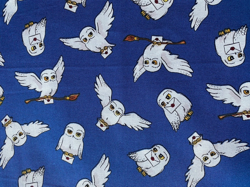 4.66 yds Harry Potter HEDWIG Owl Print Blue Cotton Camelot Fabric Warner Bros