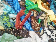 Lunn Fabric Scraps 1 Pound ~4 Yards Artisan Batik Prisma Dyes Grab Bag Strips
