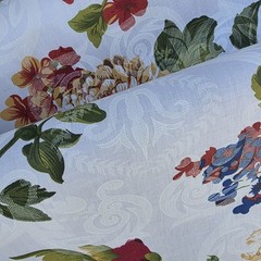 VICTORIAN CHINTZ PRINT FLORAL DAMASK IVORY POLY COTTON FABRIC 60″ By the Yard