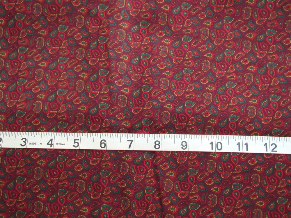 1 7/8 yd 100% Cotton Fabric Burgundy with Paisley Commas All Over