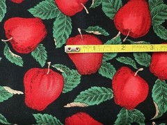 Lot of 7 VTG Brand Name Quilting Fabric Cotton Apples Leaves 1 LB 13 OZ