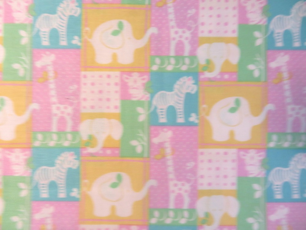 Bolt Of Fabric 8 Yards Nursey Cotton Small Animals 100% Cotton 44 Inch Fabric