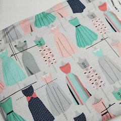 Dresses Fabric Robert Kaufman Vintage Dressform Sew Quilt Craft FAT QUARTER