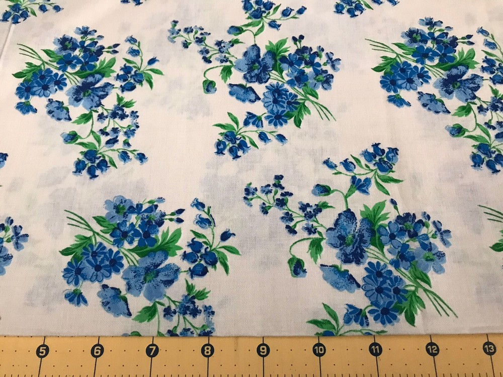 Blue Floral 100% cotton fabric sold by the yard #1039