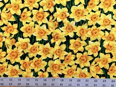 VINTAGE Daffodils All over – 1 YD 15” x 44”