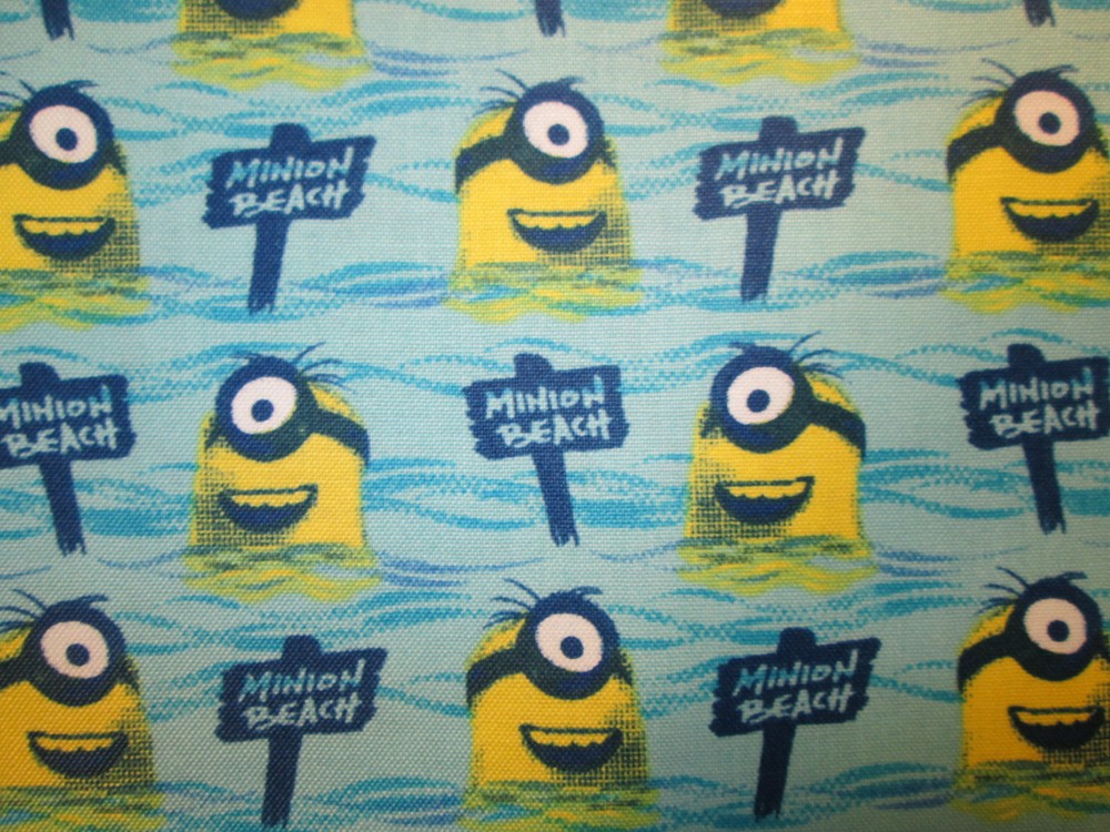 MINIONS ALL NATURAL BEACH MASK MINION DESPICIBLE ME BLUE COTTON FABRIC FQ