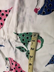 VTG `50`s 35″w Novelty Kitch Ladies in Polka Dot Kerchiefs Print on Ivory BTFQ
