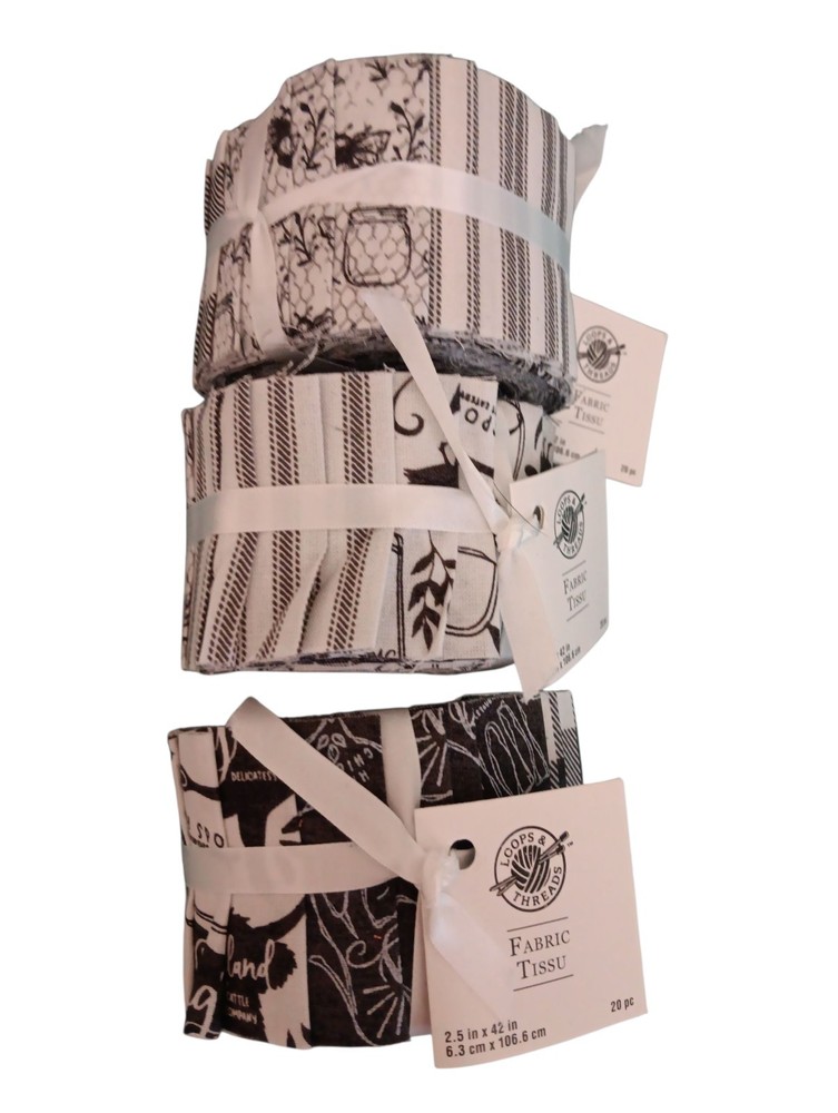 LOOPS & THREADS Black & White Farm Animals Jelly Roll Fabric 100% Cotton 20 pc