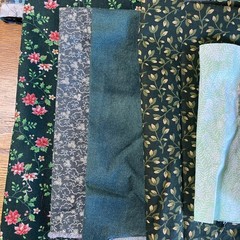 Lot of Cotton Quilting Fabric Prints/Florals 1+ Pound Green/Blue Scraps/Pieces