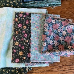 Lot of Cotton Quilting Fabric Prints/Florals 1+ Pound Green/Blue Scraps/Pieces
