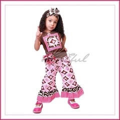 BonEful Fabric FQ Cotton Quilt Small Girl Princess Cinderella Dress Shoes Castle