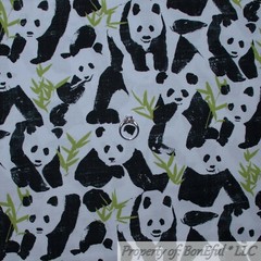 BonEful FABRIC FQ Cotton Quilt White Black B&W Panda Bear China Asian Animal Zoo