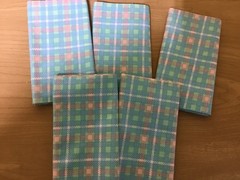 LOT OF 14 FAT QUARTERS COTTON FABRIC ASSTD COLORS & DESIGNS