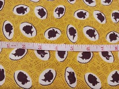 Vtg 1930s-40s Feedsack Fabric Golden Yellow w Brown & White Cameos Ladies Unopen