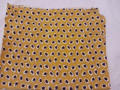 Vtg 1930s-40s Feedsack Fabric Golden Yellow w Brown & White Cameos Ladies Unopen