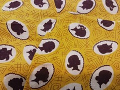 Vtg 1930s-40s Feedsack Fabric Golden Yellow w Brown & White Cameos Ladies Unopen