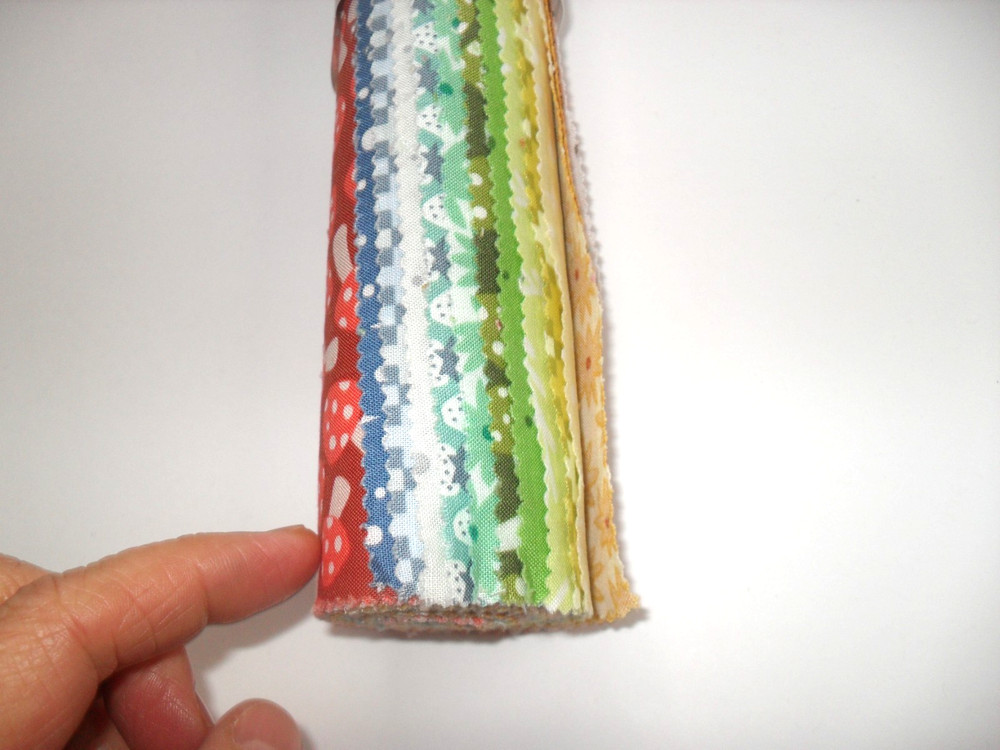 Elizabeth Hartman 20 Pieces 10″ Sq. Quilting Quilt Crafts Fabric NEW 1.2 yds.