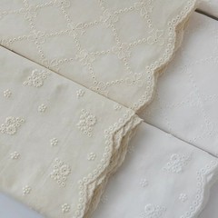 60s Cotton Embroidered Eyelet Lace Fabric 135-145cm Dress Shirt Kids Craft
