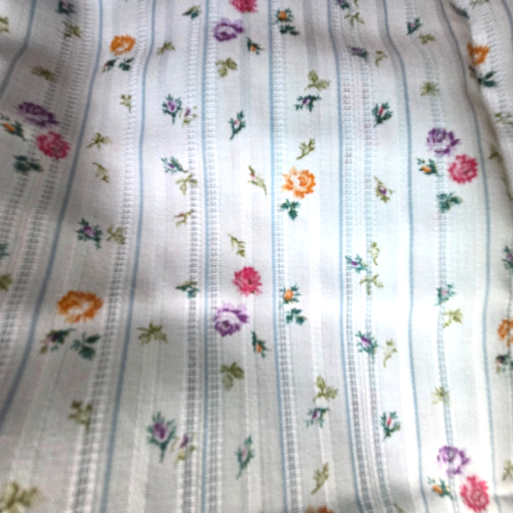 2.5 Yds Vintage Grannycore Cotton Dimity Print Blue with Ditzy Flowers