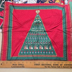 1 lb Vintage Christmas Fabric Remnant Bundle Quilt Craft Sewing Lot fat quarters