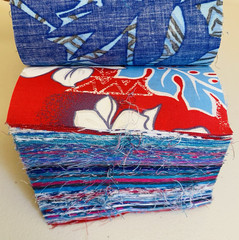 Lot 600+ 4.5″ x 4.5″ Hawaiian Aloha Floral Quilt Squares Fabric Blue Pink Teal