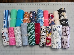 New Fabric Variety Box. 20+ Yards Assorted Cotton Fabric Pieces. No Scraps R127