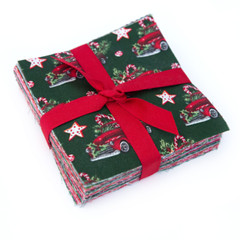 Christmas Variety Fabric Charm Pack – 100% Cotton Quilting Fabric 5″ Squares