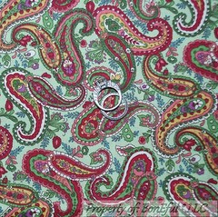 BonEful Fabric FQ Cotton Quilt Green Red White Flower Paisley Xmas Pattern Print