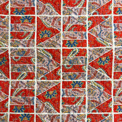 Vtg Unbranded Single Side Quilted Red Floral Patchwork Fabric, ~1 yd (35”), EUC