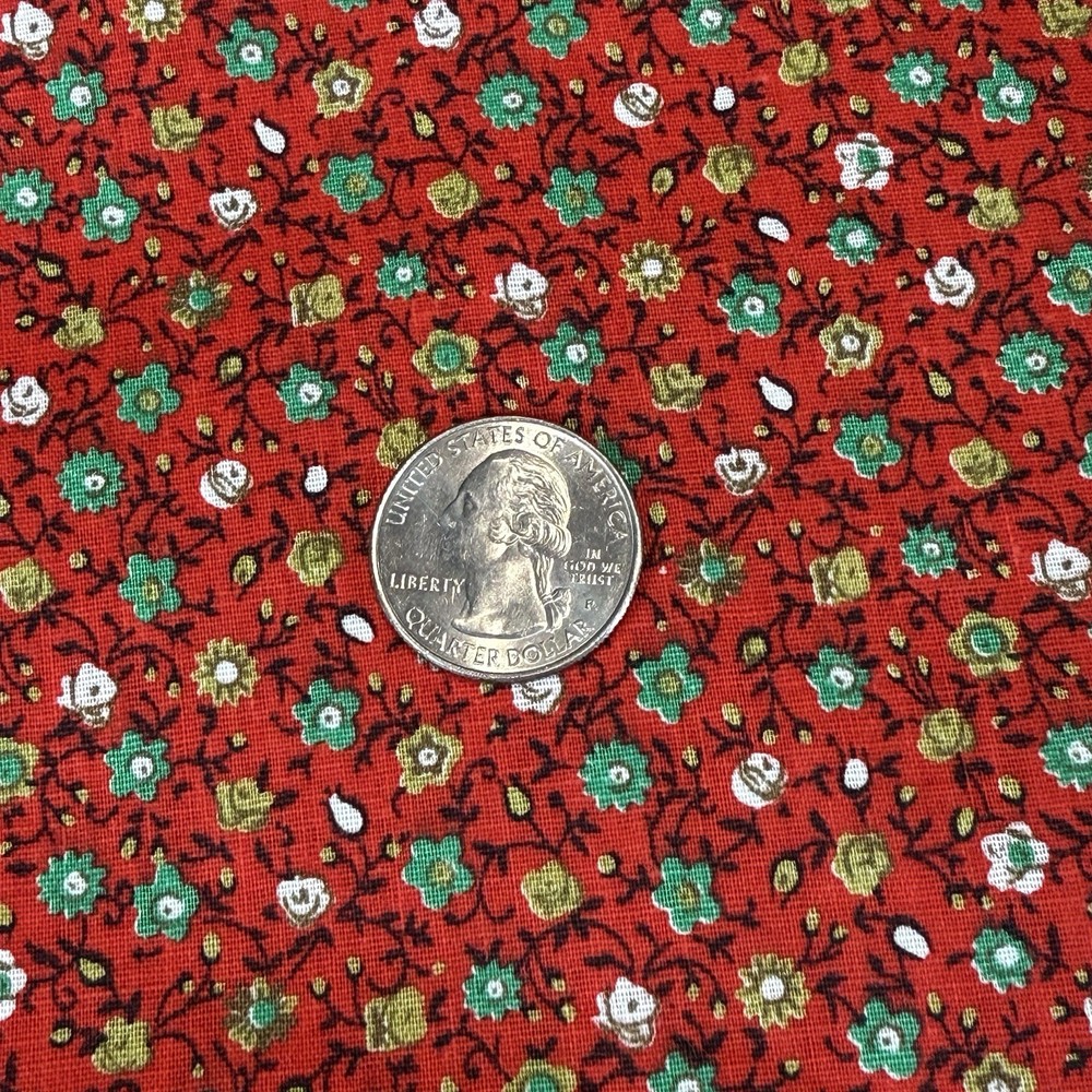 Vtg Floral Fabric Cotton Red Green Gold Black White Small Flowers 1 Yd x 45