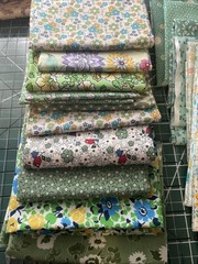 10 Green Fat Quarters