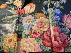 Mario Buatta Cotton Fabric 54″ x 1.5 Yds Floral Cabbage Roses Cottagecore Shabby