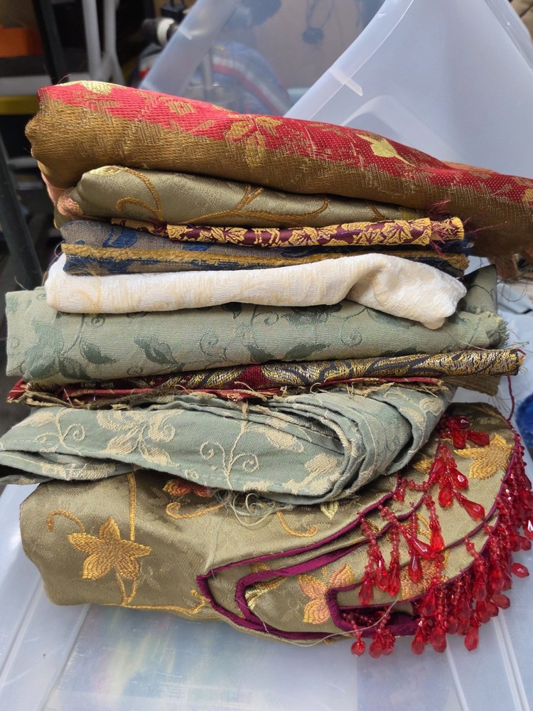 Upholstery Fabric Lot Remnant Scraps Rough Cut Pieces Sewing Quilt Crafts 6.5lbs