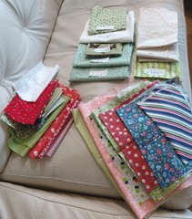 Lot Quilt 100% Cotton Fabric Medium To Small Reminant Pieces Florals & More