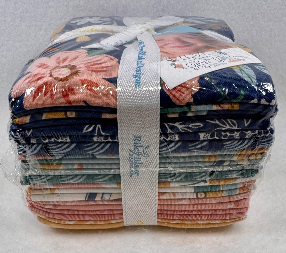 Dani Mogstad Live, Love, Glamp 21 Fat Quarter Bundle For Riley Blake Adorable