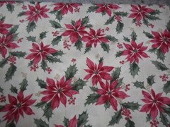 Quilting Sewing Unwashed Fabric Poinsettia Holly Leaves Berries on Cream