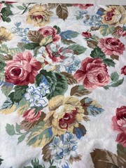 Floral Fabric Cotton 1/2 yard x 56″ Delight Sewing Quilting