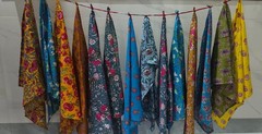 100 Mix Charm Pack Cotton Squares Patchwork Quilting Fabric Bundle Scraps Lot,